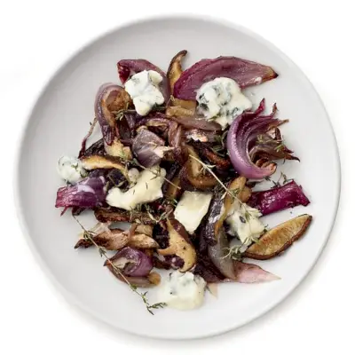 Gorgonzola – pieczone grzyby i cebula