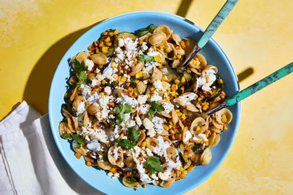 Insalata di pasta eskita