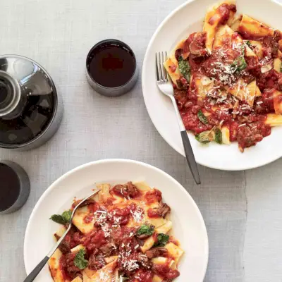 Brasato de boeuf avec pappardelle et menthe