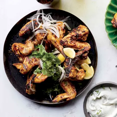 Tandoori Chicken Wings mit Joghurtsauce