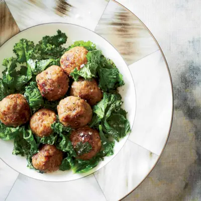 Boulettes de veau aux feuilles de moutarde