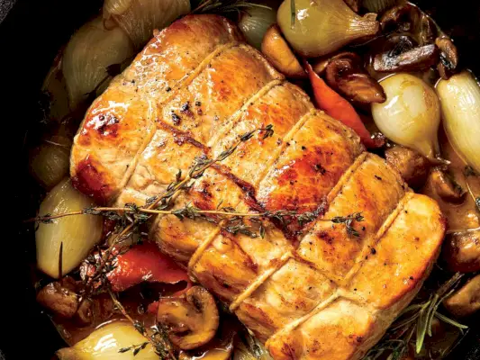 Recept na bravčové karé s hubami a vínom