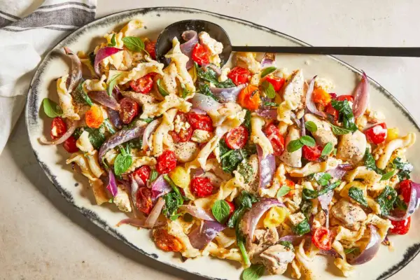 List Pan Feta kura s cherry paradajkami