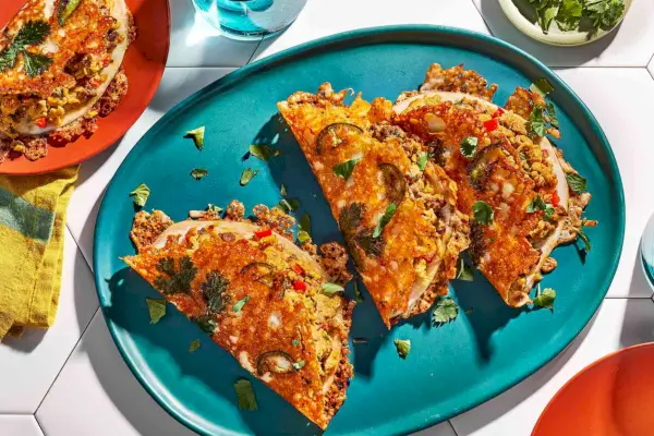Piatto di tacos da colazione al formaggio