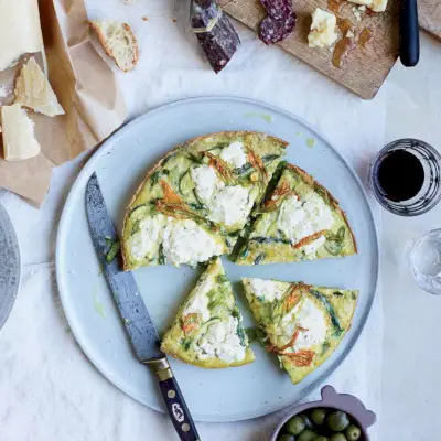 Spargel-Zucchini-Frittata