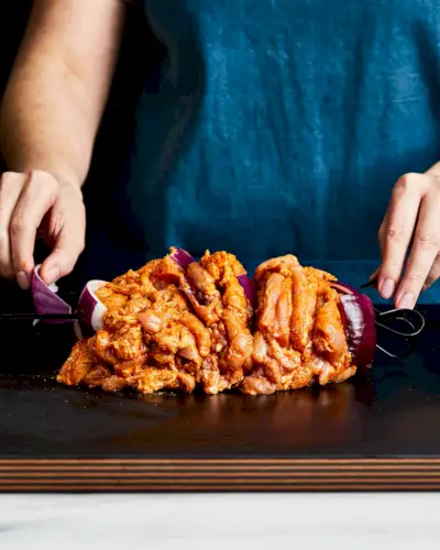 뒷마당 치킨 샤와르마 기술