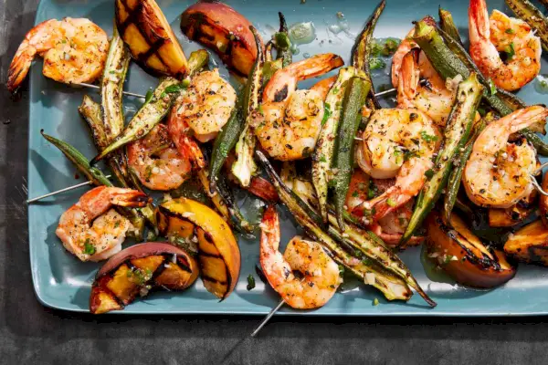 Recette de brochettes de crevettes et de gombo