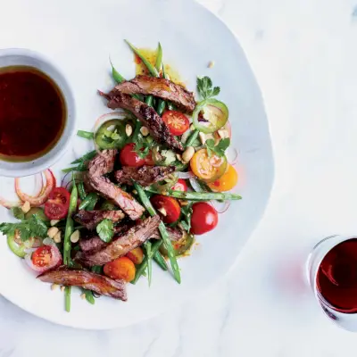 Gegrilltes Rocksteak mit grünem Bohnensalat und Zitrusvinaigrette