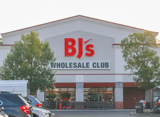 Exterior of BJ