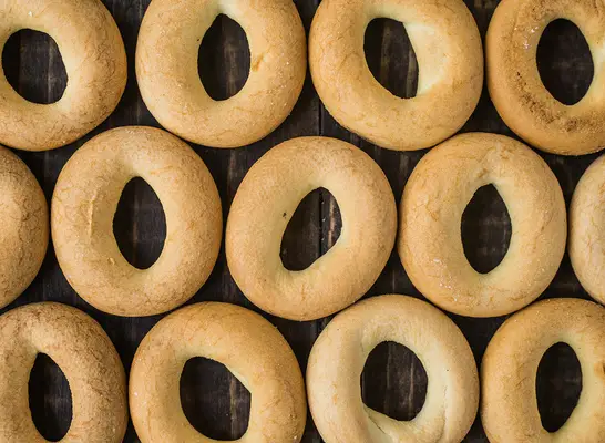 Bagel holes