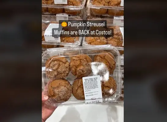Costco Pumpkin Streusel Muffins
