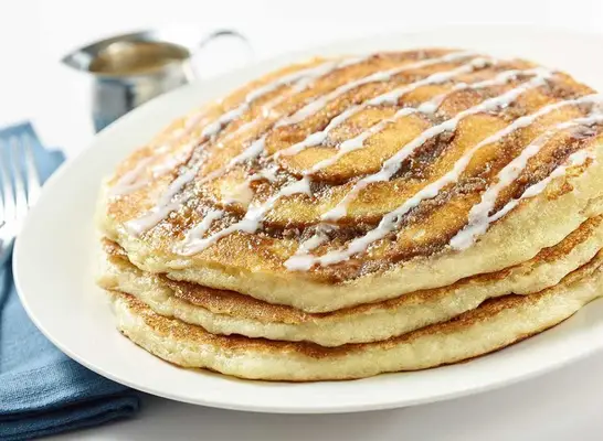 cheesecake factory cinnamon roll pancakes