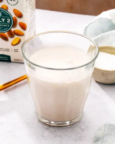 ¿Puedes congelar la leche de almendras?