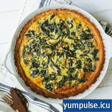 Quiche aux blettes et croûte d'amandes | Yumpulse