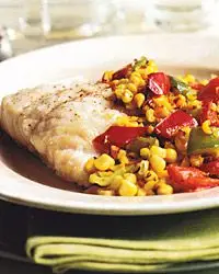 Grouper s pečenou kukuricou a paprikou