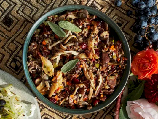 Recette de riz sauvage aux champignons, canneberges et châtaignes