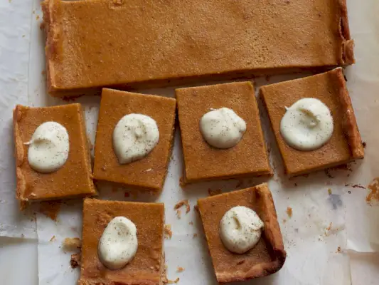 original-201311-r-pumpkin-pie-bars.webp