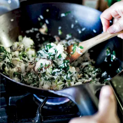 Smažená rýže Kale-and-Shiitake