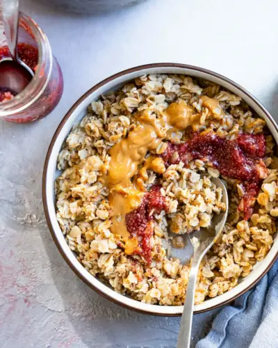 PB&J-Haferflocken-Toppings
