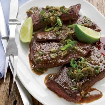 Pan Seared Saia Streak com Anchovas e Limão.