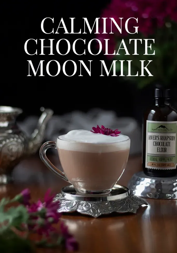 beruhigender-schokolade-mond-milch-mocktail-drink-von-moody-mixologist-02-4400115' loading='lazy' title=