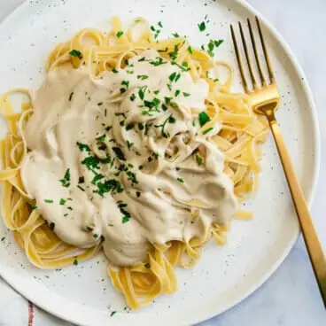 Veganes Fettucine Alfredo