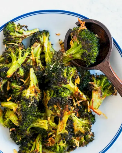 Brócolis parmesão