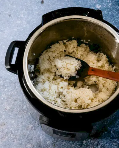Ryż basmati błyskawiczny w garnku