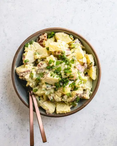 Salada de batata vermelha