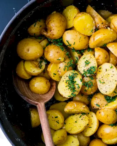 Faire bouillir les pommes de terre