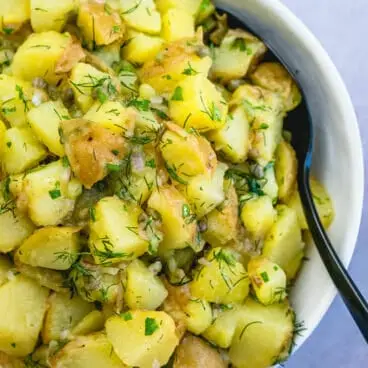 Salada de batata com endro