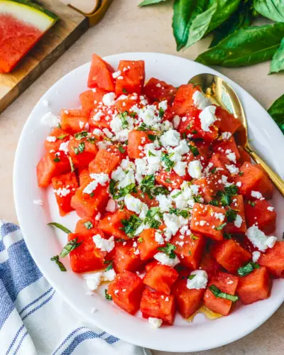 Insalata di menta e feta di anguria