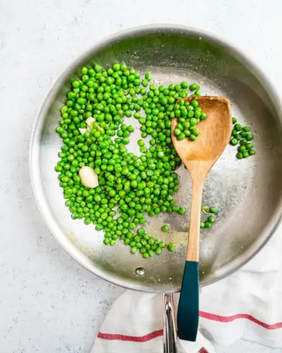 Como cozinhar ervilhas congeladas