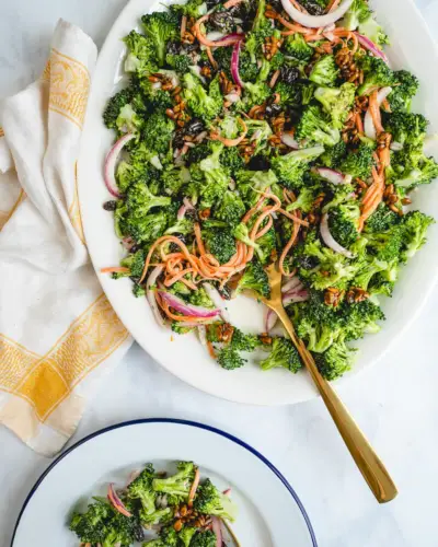 Brokkolisalat