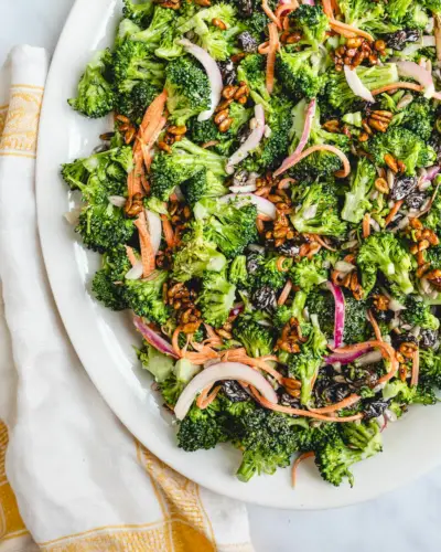 Brokkolisalat