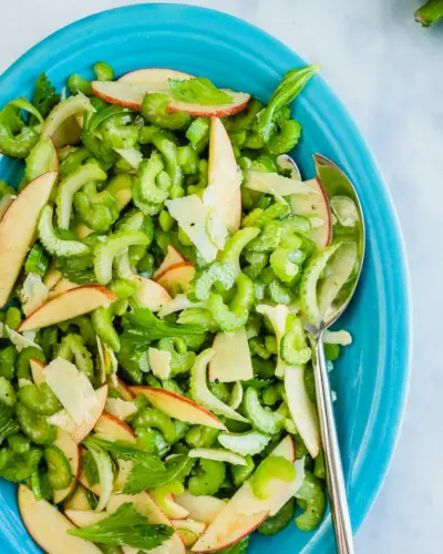 Salada de aipo