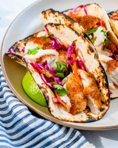 Tacos de peixe tilápia