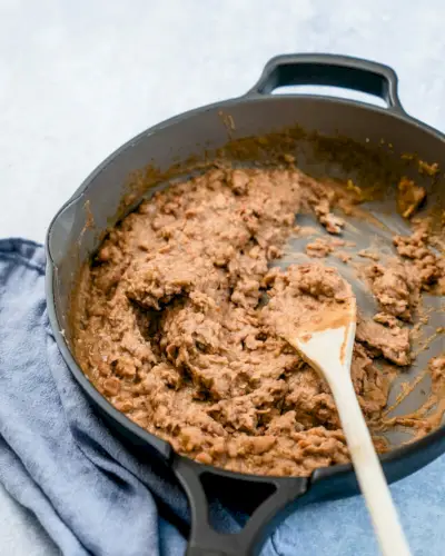Frijoles refritos veganos