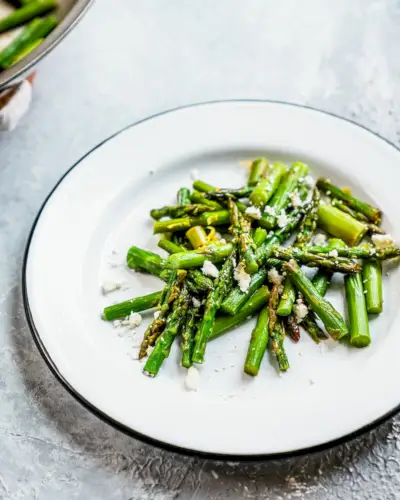 Sautierter Spargel