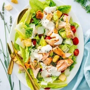 Salada César de Salmão