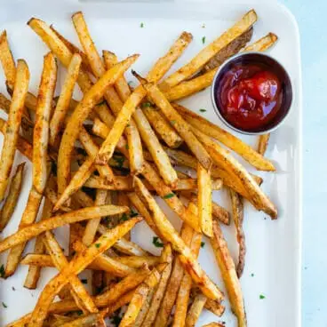 Batatas fritas assadas