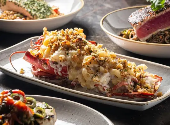 Ruths Chris Lobster mac and cheese side dish