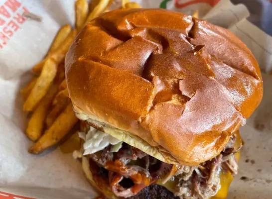 chilis brisket burger