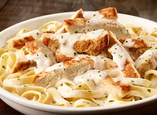 Chicken Alfredo from Olive Garden