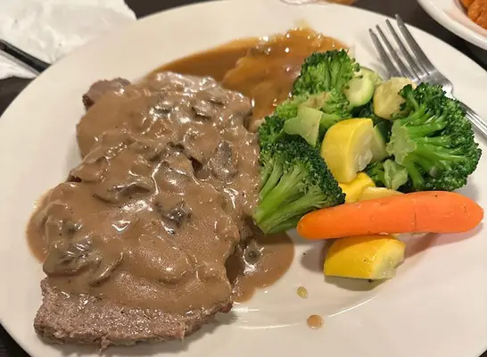 Meatloaf dinner at Marie Callender
