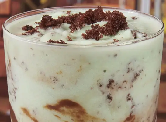 Mint chocolate shake at Portillos