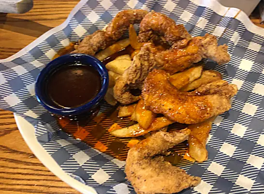 a basket of cracker barrel golden bbq tenders