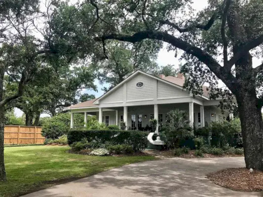 The Chimneys, Gulfport, Mississippi