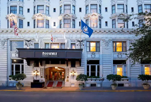 Vnější pohled na The Roosevelt New Orleans