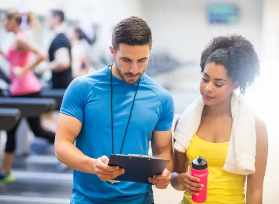 tips working with personal trainer, consult in gym